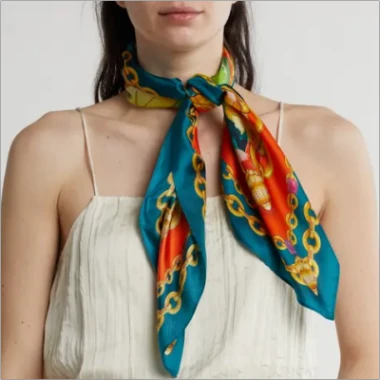 Foulard en satin personnalisé